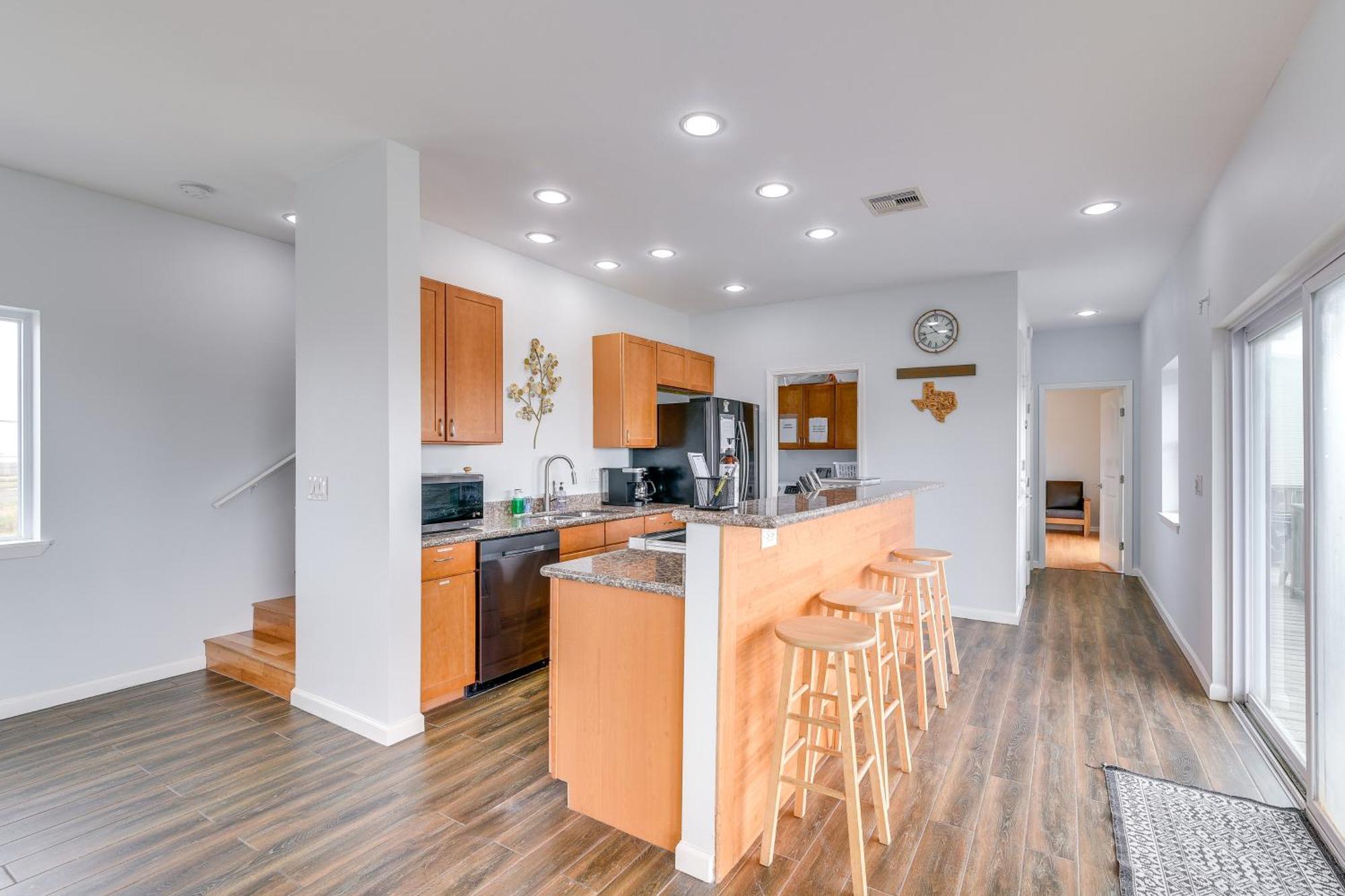 Ocean-View Surfside Home With Boardwalk To Beach! サーフサイド・ビーチ エクステリア 写真